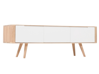 Dubový TV stolek Ena 135 x 42 cm