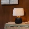 Černobílá bouclé stolní lampa DUTCHBONE RENZO -fv-interier-25