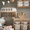 Béžová borovicová dětská LED lampa Lenochod 38 cm -fv-interier-25