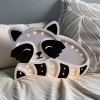 Šedá borovicová dětská LED lampa Mýval 37 cm -fv-interier-25