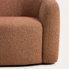 Terakotové čalouněné křeslo Kave Home Corvena 98 cm -fv-interier-25